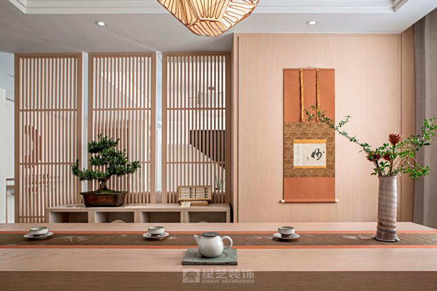 不追求華麗，而追求舒適；不堆砌裝飾，而回歸生活本身
